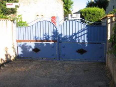 Décapage de peinture tout support à Marseille 13