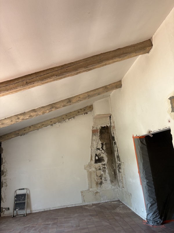 Aérogommage de poutres en bois et structures métalliques HEA Gémenos, Bouches-du-Rhône
