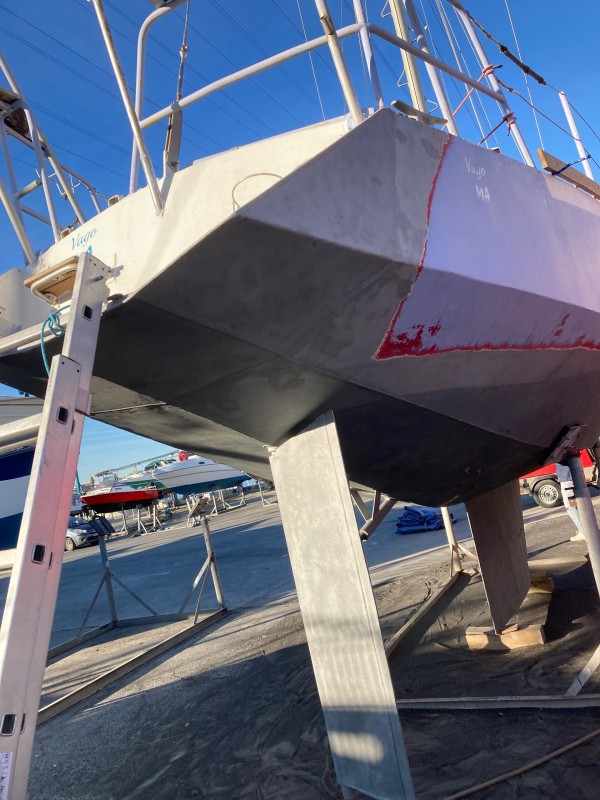 Décapage par sablage de coque de bateau sur les ports Marseille Fos Sur Mer Martigues et Avignon